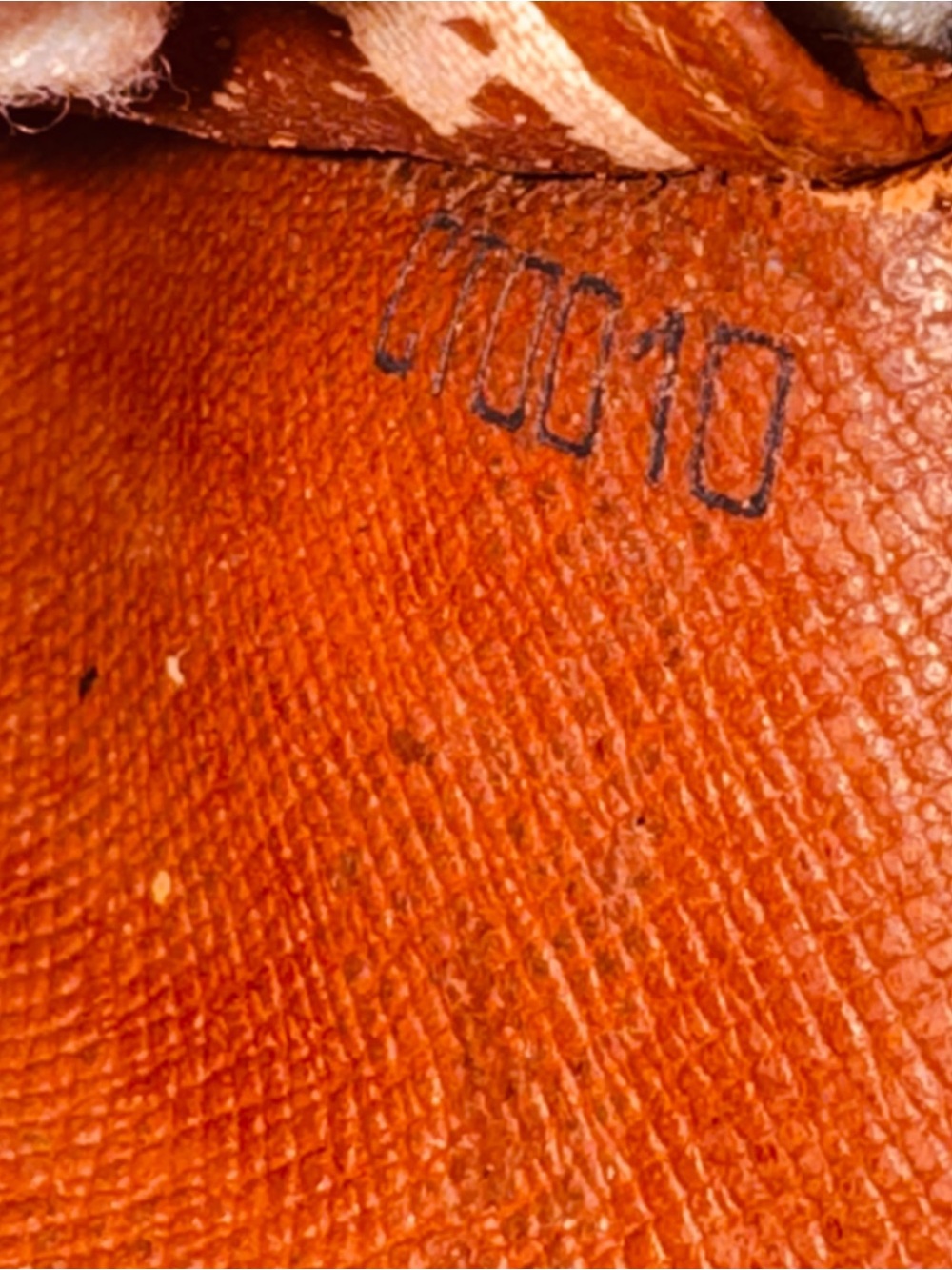 Louis Vuitton monogram wallet, reinvented fold converted Crossbody - Picture 15 of 15